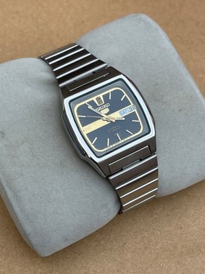 Seiko 5 7S26-5860 Vintage Day&Date 21J Automatic Japan Men's Watch.