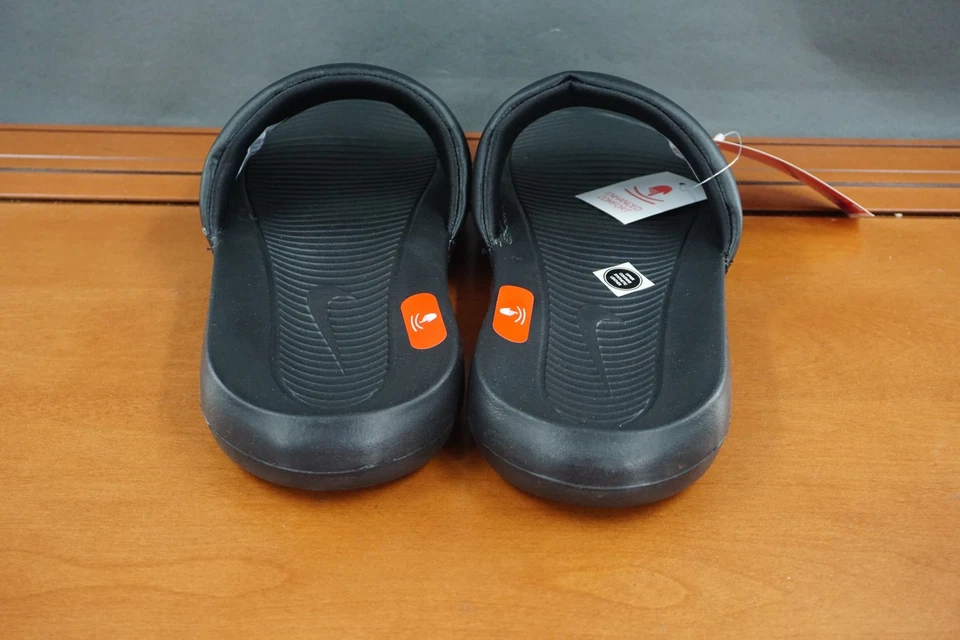 Nike Victori One Slide Hombres 12 EE. UU. Negro Blanco Sin Cordones Sandalias Cómodas Zapatillas Foto 4 de 4