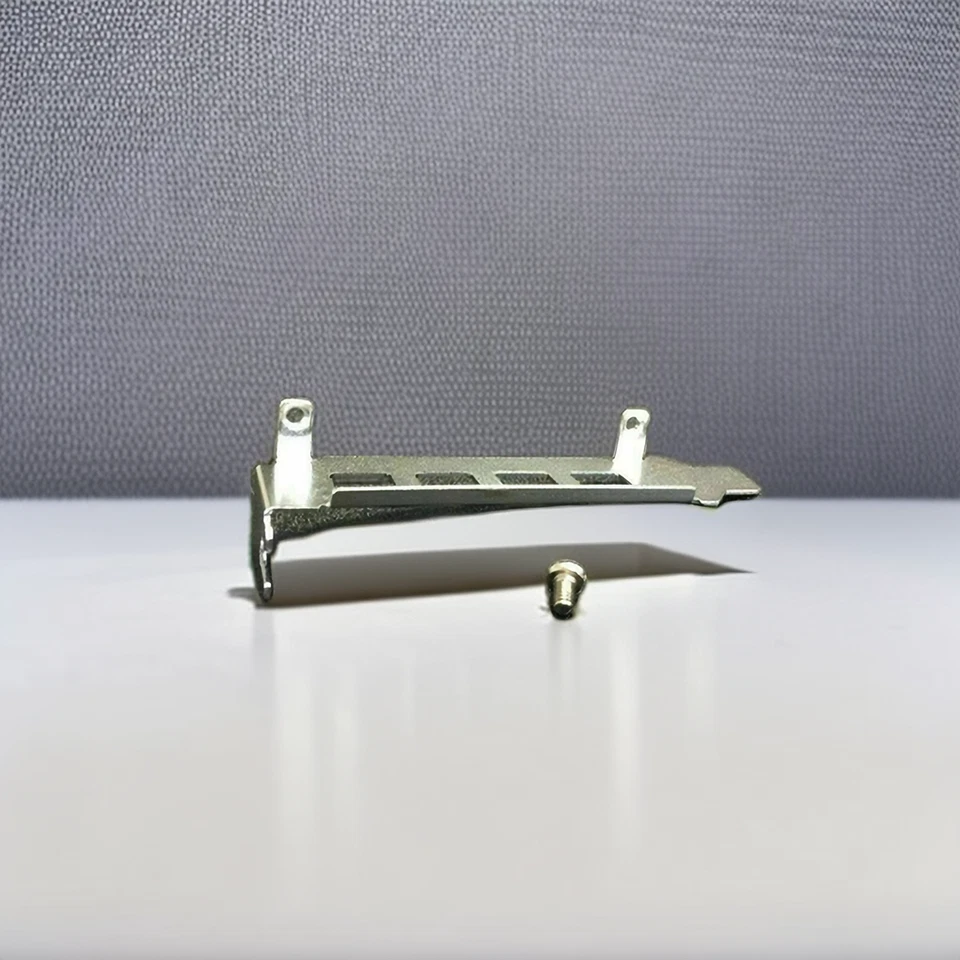 Low Profile Bracket for NVIDIA Quadro P400 P600 P620 P1000 K1200 NVS510 - Image 2 of 3