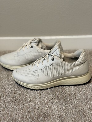 ECCO ST1 LEATHER SNEAKERS MENS SHOES SIZE EU 41/US 7 White