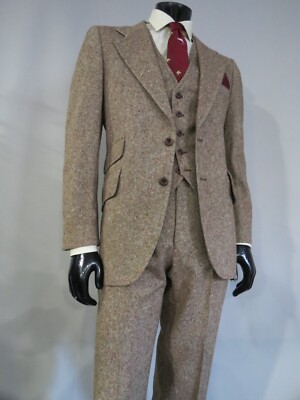 Gorgeous VTG JC Penny Speckled tweed two button three piece hacking suit 38 R