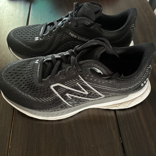 New Balance Womens 860 V12 Black Running Shoes Sneakers Size 7 Extra