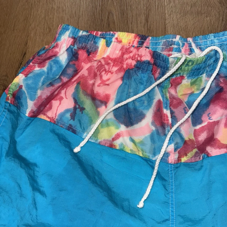 Bañador Arena Pantalones Cortos Para Hombres Pequeño Atlético Voleibol Gimnasio Nylon De Colección Nuevo de Lote Antiguo Foto 4 de 4