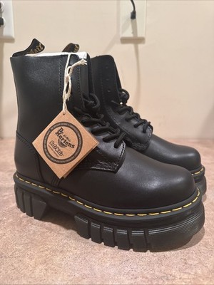 靴 Dr.Martens Audrick 8-Eye Boot Black Dr. Martens Audrick 8 Eye Boot Black Nappa Lux Platform Women's 6
