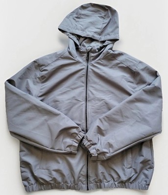 Ozark Trail gray windbreaker Jacket men's Size XL, Zip Pockets