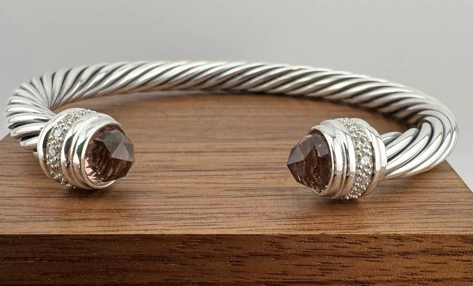 Brazalete David Yurman 7mm Morganita Clásico Cable Plata de Ley Tamaño Mediano Foto 4 de 4