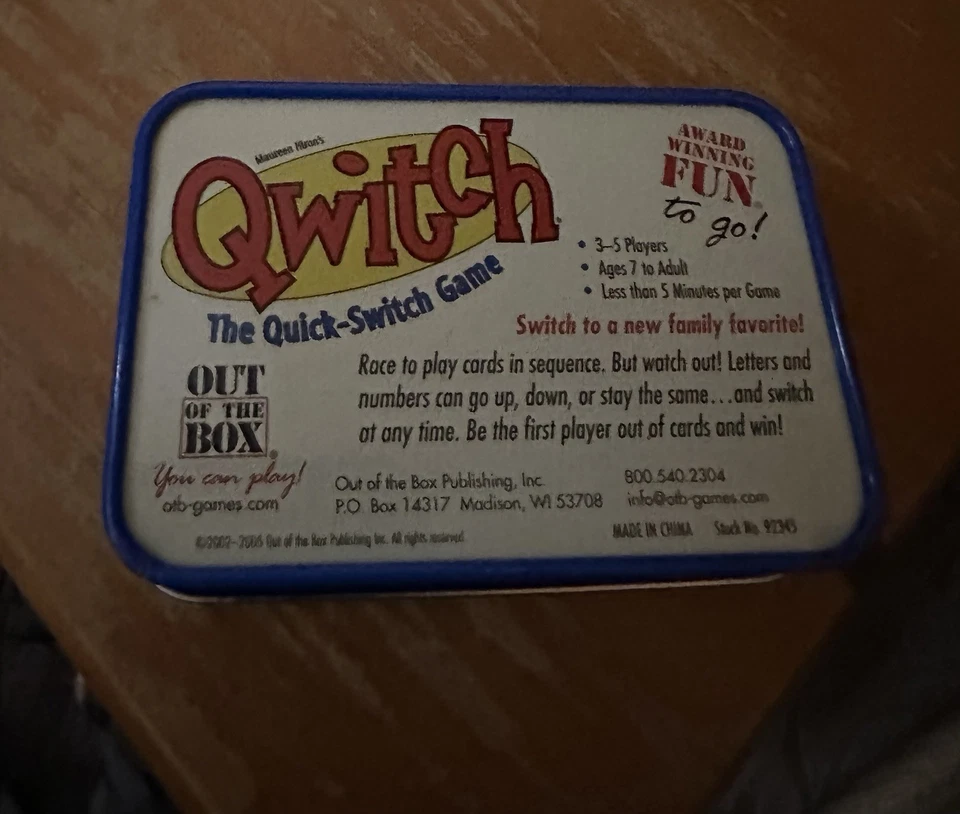 Qwitch Tin Edition, The Quick-Switch Card Game, Out of the Box, 2005 Completo Foto 3 de 4