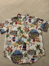 Philadelphia Phillies Multicolor XL Men's Graphic Print Baseball Button-Up Shirt