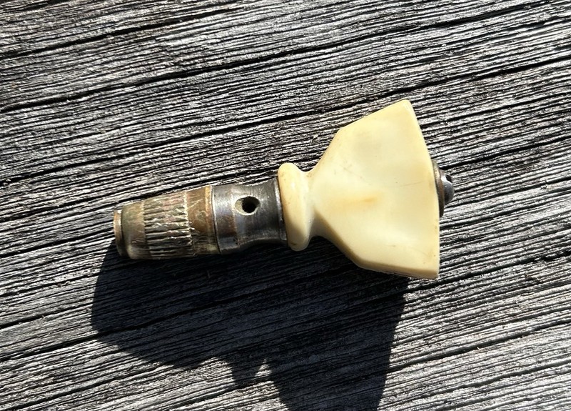 Vintage 5th Tuner Banjo Creamy White Button Parts