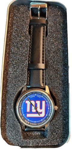 Vintage Bulova Quartz New York Giants NFL Watch 30mm Black Rubber Strap Running Vtg Bulova NFL Giants Sportstime Watch Men Rubber Band New  main image 2