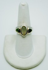 STERLING SILVER GREEN STONE ACCENTS WHITE STONE RING 7.75 FMM280