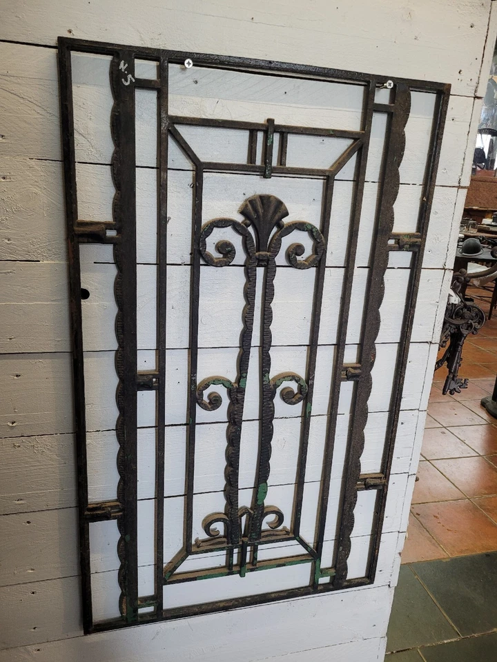 Ancienne Grille En Fonte Art Déco 104×60cms - Photo 4/4