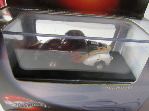 1941 WILLYS HOT WHEELS Collector Car Black and White With Flames NRFB 1/64 - Picture 7 of 7