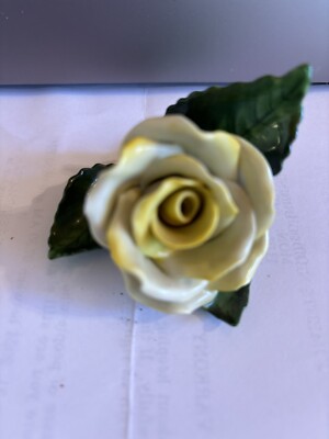 Herend Vintage Collectible Porcelain Hand Painted Yellow Rose On Green Leaf Plac