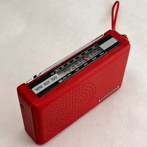 GRUNDIG Mini-Boy 300 – Transistorradio – Rot – DEFEKT – optisch sehr gut