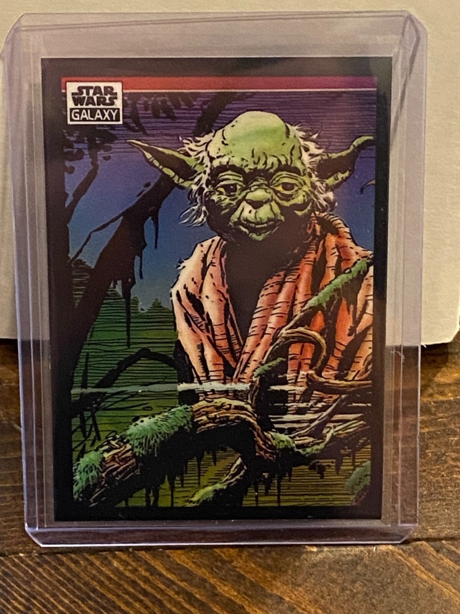 ダゴバ22 2022 Topps Chrome Star Wars Galaxy REFRACTOR YODA ON DAGOBAH #32