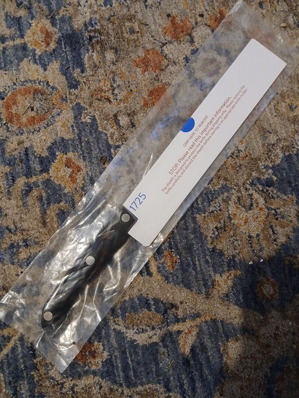 NEW Cutco 1725 French Chef’s 9-1/4 inch Knife Sealed In Original Package