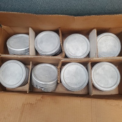 Silvolite Pistons NORS 400 SBC Small Block .030'' Over Cast Dished Factory Style