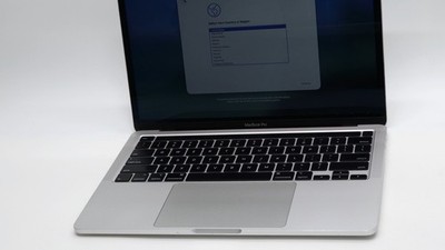 Apple Macbook Pro 13'' i5-1038NG7 16GB 512GB - Good