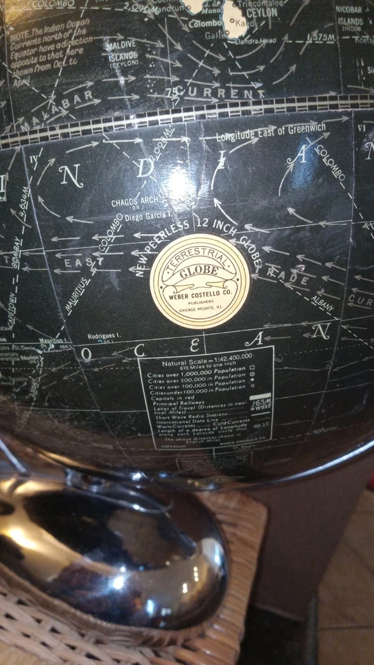 Rare 12" Peerless Weber Costello Globe. Circa 1935. Machine Age/ Art Deco Base. - Image 3 of 4