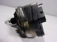 472100D030 bremskraftverstärker TOYOTA YARIS 1.5 VVTI HEV lvaap17345481