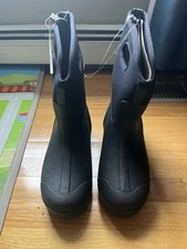 Bogs Mens Ultra Mid Boots ( Sizes 11 And 13 Available)