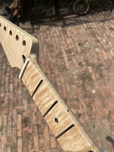 AAAA 22frets Gloss reverse headstock Left hand Flame Maple Electric guitar Neck - Picture 5 of 12