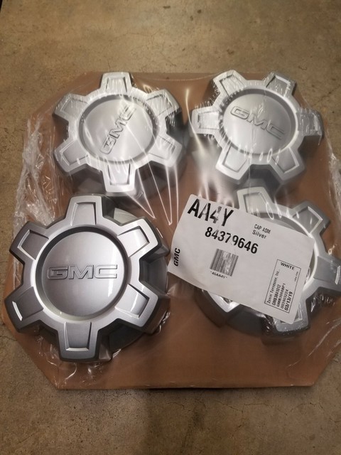 2019 21 GMC Denali Sierra 1500 Wheel Rim Hub Cover Center Cap OE OEM 