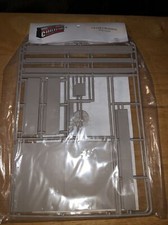 Walthers HO Scale Cornerstone Series Grade Crossing 933-3137, NIP 13S