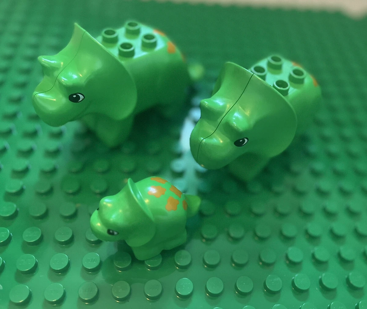 Lego Duplo Green Triceratops Family 3 Figure Pieces Mom Dad