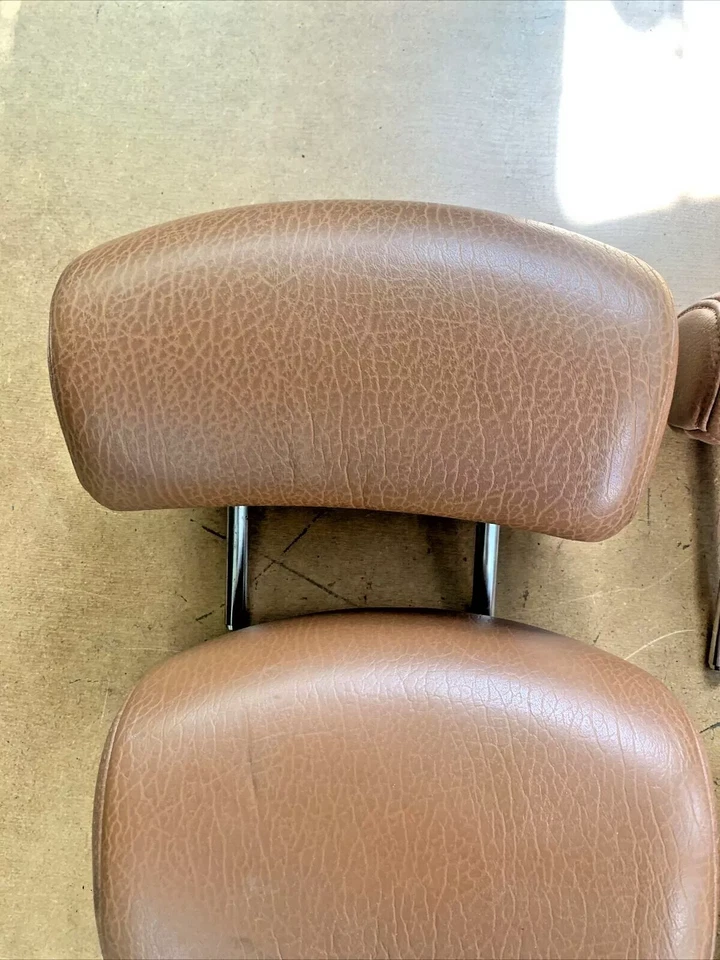 2003-2005 Infiniti FX35 FX45 Headrest Set of 5 Brick Color OEM - Image 3 of 4