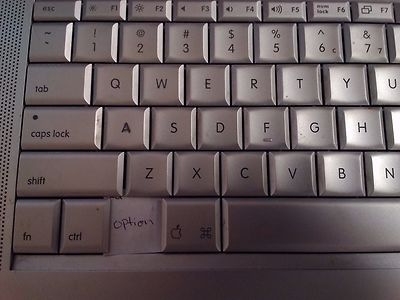 Apple MacBook Pro A1211 15