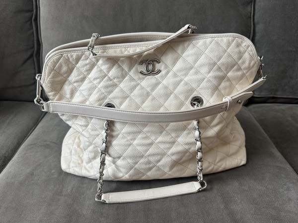Chanel Hobo Cream White Silver Hardware Caviar Leather Shoulder Bag Chain