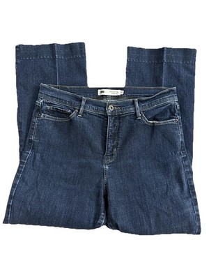 Levi s 512 Women s Bootcut Stretch Jeans Dark Wash Denim Size 12 Mid Rise