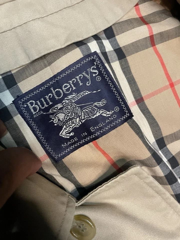 BURBERRY BURBERRYS VINTAGE WOMENS LONG TRENCH COAT Sz 50 - Image 4 of 4