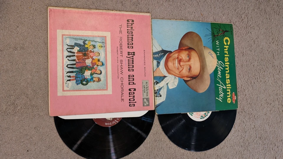 13 Christmas 12" Vinyl LPs Elvis Gene Autry Mormon Tabernacle Snoopy Gayle Foto 2 de 4