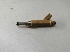 TOYOTA YARIS P9 Einspritzdüse 1351 2323004030 1.50 2017 34233297