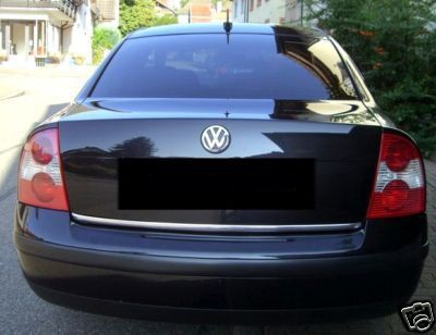 Baguette de coffre chromée haut de gamme en finition miroir argent pour VW
