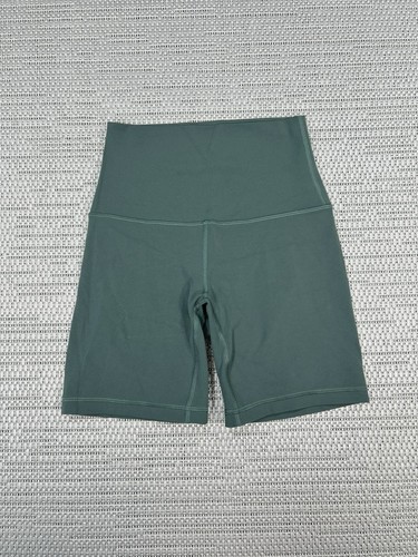 Lululemon Align Shorts Womens 2 Green Stretch Nulu Lightweight Sweat Wicking Gym