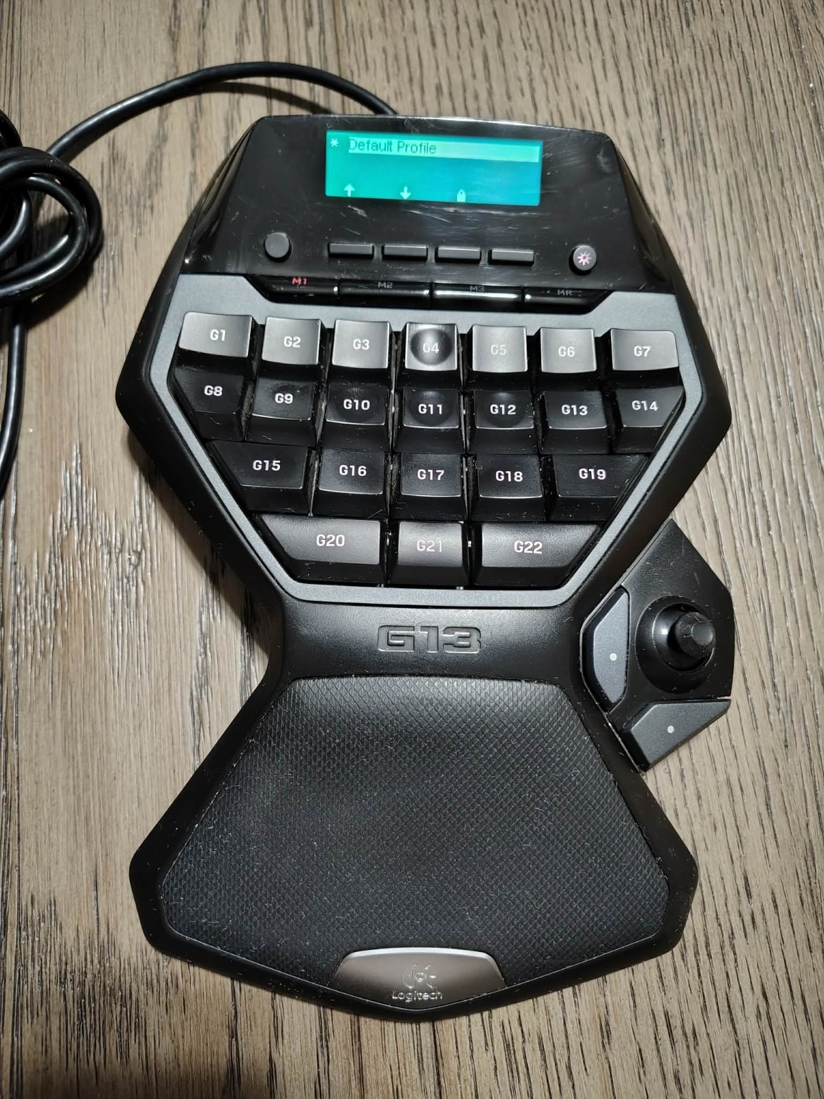 Logitech G13 USB Programmable Gameboard with LCD Display