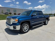 2015 GMC Sierra 1500 Denali Pickup 4D 5 3/4 ft