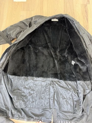 Perry Ellis Sport Men’s Vintage Full Length Genuine Leather and Fur Trench Coat image 10