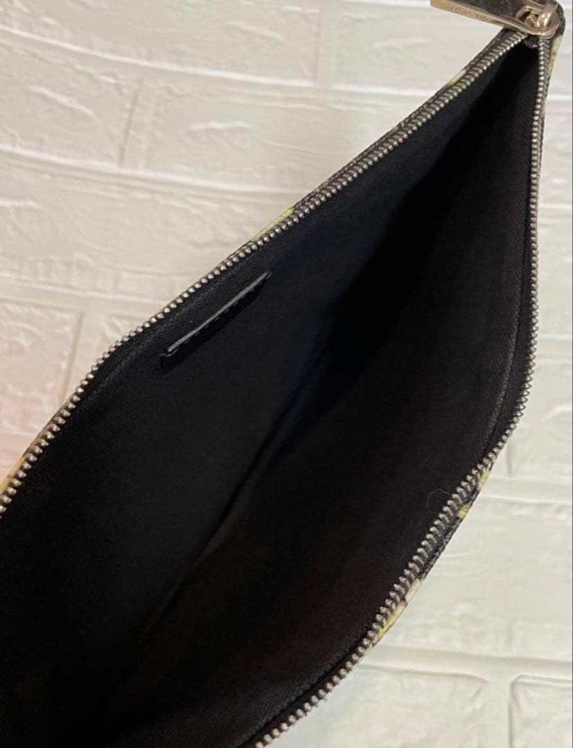 Givenchy Clutch Bag Pouch Authentic — image 3