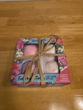 Fizzy Bath Bombs - Ginger Lily Farms Set of 4ct - Farm Fresh Florals New