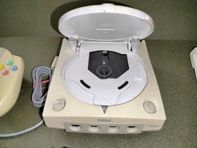 SEGA DREAMCAST CONSOLE &ndash; CONTROLLER &ndash; MEMORY CARD &ndash; RUMBLE PACK &ndash; SEE DETAILS!