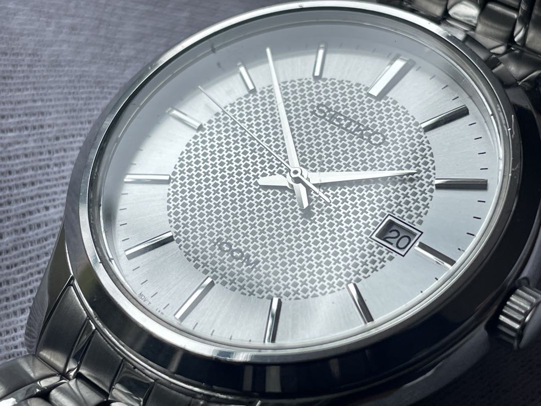 Seiko 6N42-00F0 Analog Solar Men 100M Water Resist Vintage