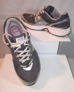NIKE DART 7 WOMEN'S RUNNING TRAINING SHOES SIZE 9 GRAY SILVER 354138-051 EUC | eBay