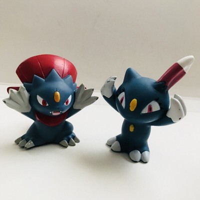 weavile figure