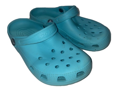 crocs classic light blue