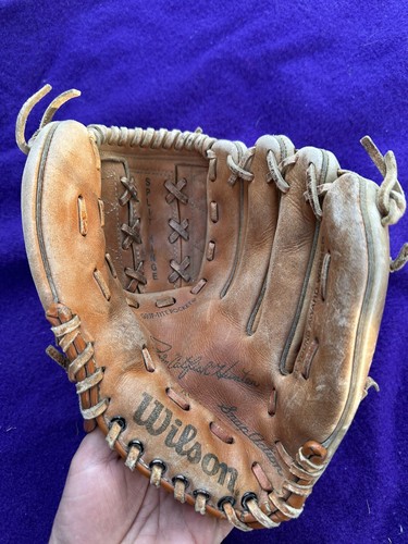 Gant Baseball Wilson A2160 – Signature Catfish Hunter, Modèle Vintage, RHT